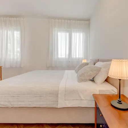 Luxury Apartment